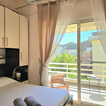 Lura 1 House 235 *