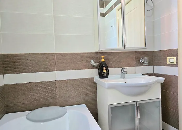 Lura 1 House 235 Вилла Plazhi San Pietro